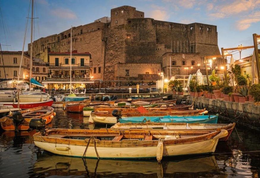 Nadyle House Hotel Napoli Bagian luar foto